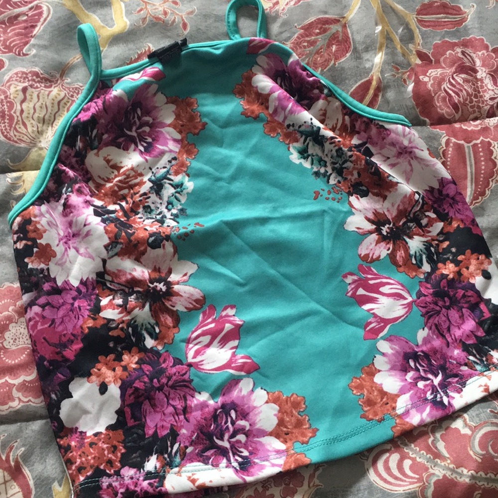 Halter top